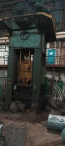 Pressa a sbavare e preformare TMP Voronezh - 630 ton