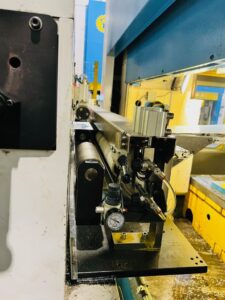 Pressa per stampaggio Mossini PDM-4B-1000 - 1000 ton (ID:76398) - Dabrox.com