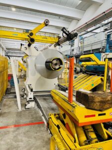 Pressa per stampaggio Schuler T600 - 600 ton (ID:76401) - Dabrox.com