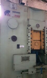 Pressa per estrusione a freddo Barnaul KB0034B - 250 ton (ID:75433) - Dabrox.com