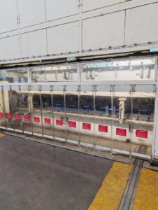 Pressa per stampaggio Muller Weingarten HUQ 4.1100 - 1100 ton (ID:76410) - Dabrox.com