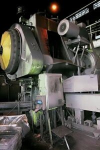 Pressa per stampaggio a caldo Massey 1800 - 1800 ton (ID:S87066) - Dabrox.com