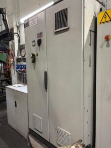 Pressa per stampaggio a caldo Eumuco SP 100 - 1000 ton (ID:76338) - Dabrox.com