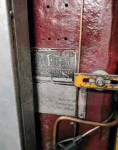 Pressa per stampaggio a caldo Eumuco SP 100 - 1000 ton (ID:76338) - Dabrox.com