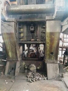 Pressa per stampaggio a caldo TMP Voronezh K8544 - 2500 ton (ID:75760) - Dabrox.com