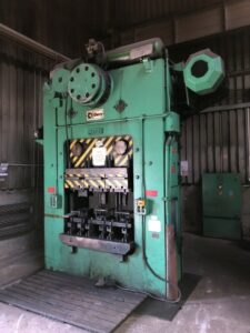 Pressa a sbavare e preformare Massey 250 MT - 250 ton (ID:75344) - Dabrox.com