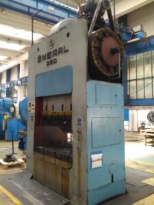Pressa a sbavare e preformare Smeral LKT 250 - 250 ton (ID:75337) - Dabrox.com