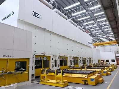 Linea di stampaggio Schuler G1 5P/7300 - 7300 ton (Foto 1)