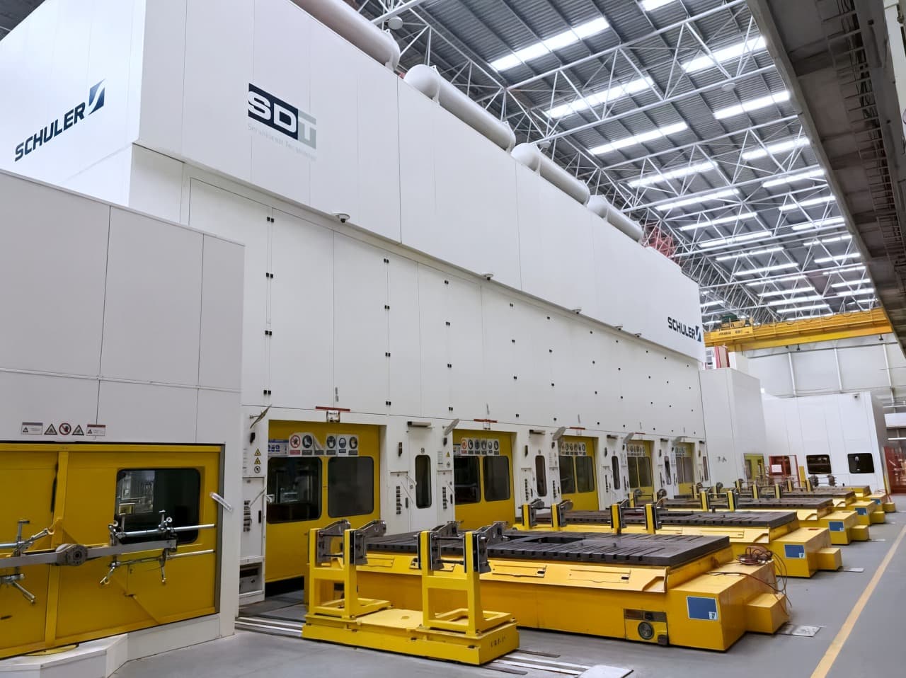 Linea di stampaggio Schuler G1 5P/7300 - 7300 ton