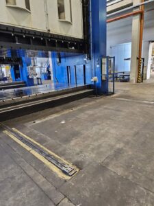 Pressa per stampaggio SCMB PH2000 - 2000 ton (ID:76344) - Dabrox.com