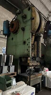 Pressa a collo di cigno Stanko KM2134A - 250 ton (Foto 4)