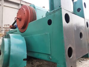Pressa per estrusione a freddo Barnaul K0036 - 400 ton (ID:76345) - Dabrox.com