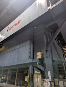 Pressa per stampaggio Arisa TP1600-4500-2300 - 1600 ton (ID:76346) - Dabrox.com