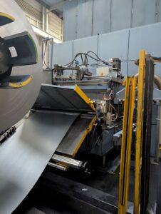 Pressa per stampaggio Arisa TP2000-4500-2300 - 2000 ton (ID:76347) - Dabrox.com