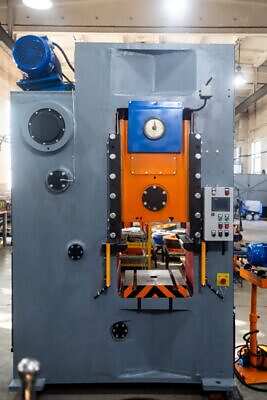 Pressa a ginocchiera Barnaul KB8336 - 400 ton (Foto 6)