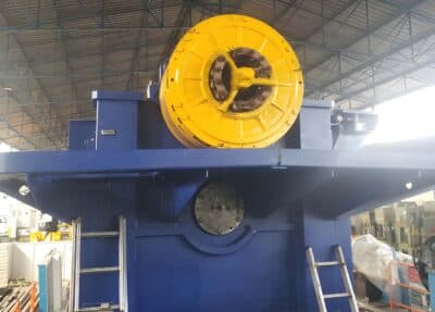 Pressa per rifilatura TMP Voronezh KA9540 - 1000 ton (Foto 2)