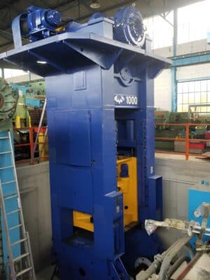 Pressa per rifilatura TMP Voronezh KA9540 - 1000 ton (Foto 1)
