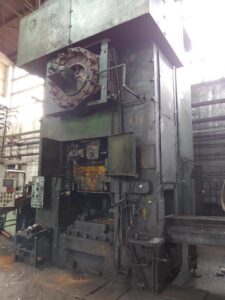 Pressa per stampaggio a caldo Smeral LZK 2500 P - 2500 ton (ID:75493) - Dabrox.com