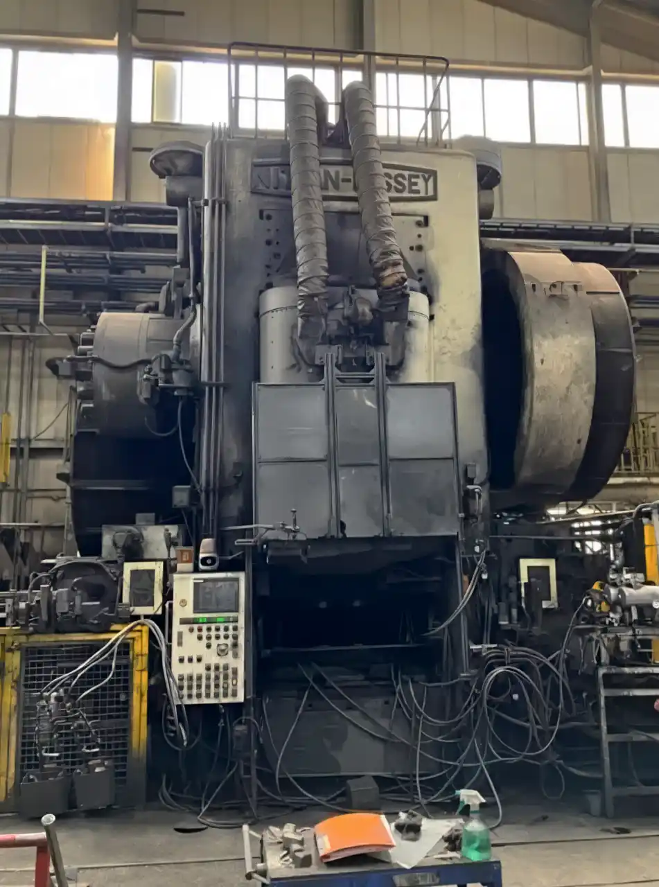 Pressa per forgiatura a caldo Nittan Massey MHFP-2800 - 2800 ton