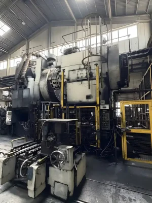 Pressa per forgiatura a caldo Nittan Massey MHFP-2800 - 2800 ton (Foto 5)