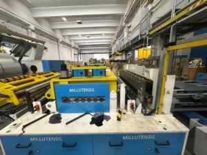 Pressa per stampaggio Mossini PDM-4B-LD-2000 - 2000 ton (ID:76337) - Dabrox.com