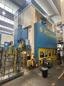 Pressa per stampaggio Mossini - 2000 ton