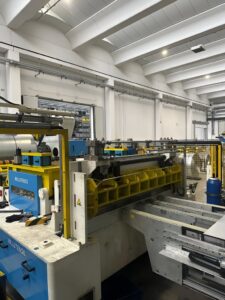 Pressa per stampaggio Mossini PDM-4B-LD-2000 - 2000 ton (ID:76337) - Dabrox.com
