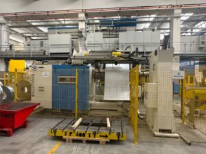 Pressa per stampaggio Mossini PDM-4B-LD-2000 - 2000 ton (ID:76337) - Dabrox.com