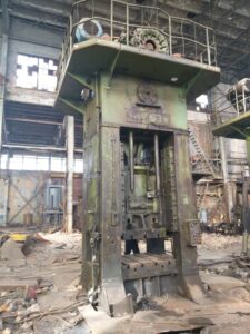 Pressa a sbavare e preformare TMP Voronezh K9538 - 630 ton (ID:75356) - Dabrox.com