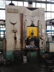 Pressa per estrusione a freddo Barnaul KB0034 - 250 ton (ID:75970) - Dabrox.com