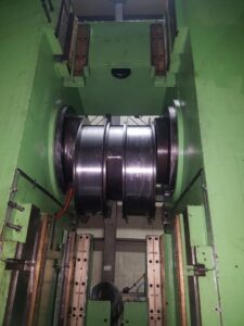 Pressa per stampaggio a caldo TMP Voronezh KG8040 - 1000 ton (ID:76085) - Dabrox.com