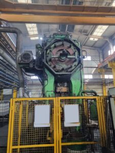 Pressa per stampaggio a caldo Eumuco MP 2000 - 2000 ton (ID:76353) - Dabrox.com