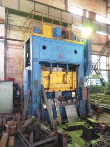 Pressa per stampaggio TMP Voronezh - 160 ton