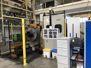 Pressa per stampaggio Schuler GMO 2-315-2000-160 - 315 ton (ID:76354) - Dabrox.com