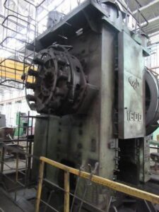 Pressa per stampaggio a caldo TMP Voronezh KB8542 - 1600 ton (ID:S76518) - Dabrox.com