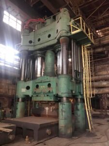 Pressa idraulica Schloemann - 1200 ton
