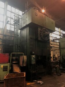Pressa per stampaggio a caldo Smeral LZK 2500 - 2500 ton (ID:75493) - Dabrox.com