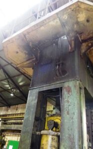 Pressa a sbavare e preformare TMP Voronezh KA9536 - 400 ton (ID:75396) - Dabrox.com