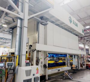 Pressa per stampaggio Aida DSF-TE4-20000-730-250 - 2000 ton (ID:76378) - Dabrox.com