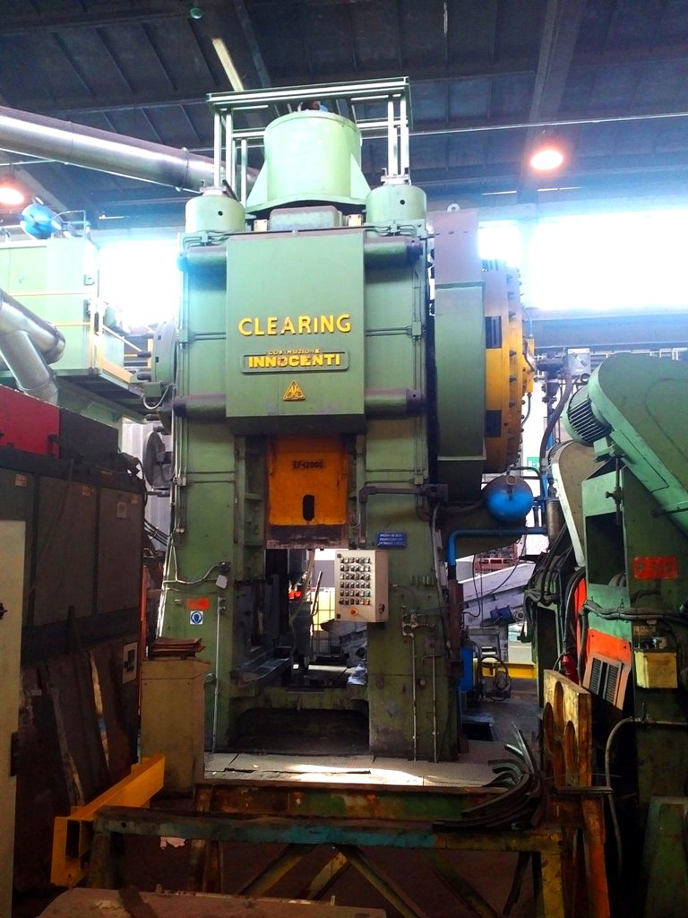 Pressa per stampaggio a caldo Clearing Clearing 2000 - 2000 ton (ID:75400) - Dabrox.com