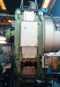 Pressa per stampaggio a caldo Lamberton 1600 - 1600 ton (ID:75404) - Dabrox.com