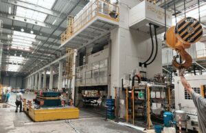 Pressa per stampaggio Aida - 2000 ton