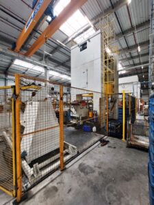 Pressa per stampaggio Aida S4-20000/5500x2500/LD-ET3 - 2000 ton (ID:76379) - Dabrox.com