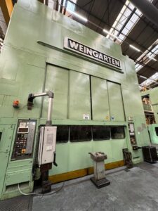 Pressa per stampaggio Weingarten - 1700 ton