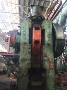 Pressa per stampaggio a caldo TMP Voronezh K8540 - 1000 ton (ID:75482) - Dabrox.com