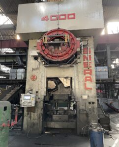 Pressa per stampaggio a caldo Smeral LZK 4000 - 4000 ton (ID:76193) - Dabrox.com