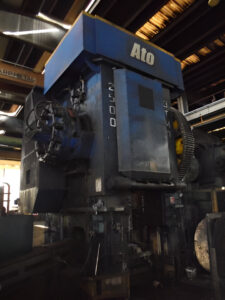 Pressa per stampaggio a caldo TMP Voronezh K8544 - 2500 ton (ID:S88834) - Dabrox.com