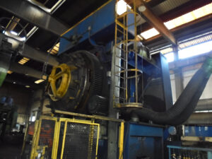 Pressa per stampaggio a caldo TMP Voronezh K8544 - 2500 ton (ID:S88834) - Dabrox.com