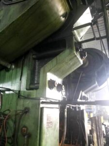 Pressa per stampaggio a caldo TMP Voronezh KB8546 - 4000 ton (ID:75861) - Dabrox.com