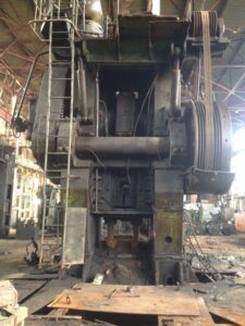 Pressa per stampaggio a caldo TMP Voronezh K8544 - 2500 ton (ID:S78485) - Dabrox.com